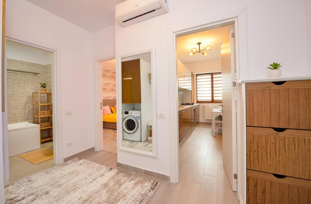 Sofia Cozy Apartment - Underground Private Parking Бухарест Экстерьер фото